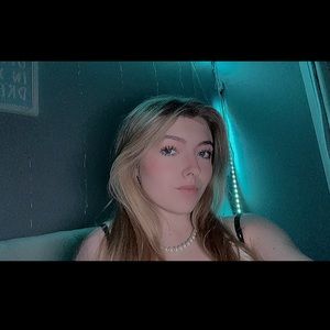 Meet your Posher, Mika